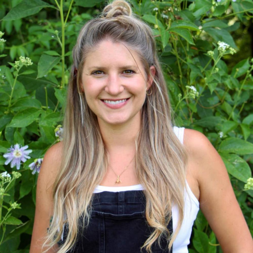 Meet your Posher, Sarajane